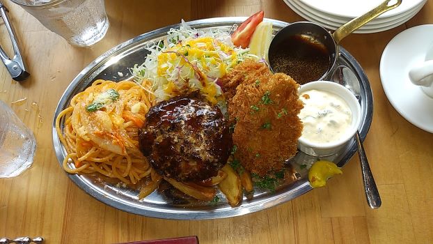 Bランチのプレート