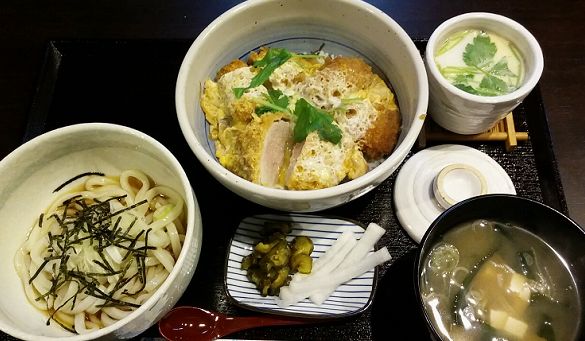 豚ひれかつ丼・ミニうどんセット