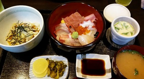 海鮮ちらし寿司セット