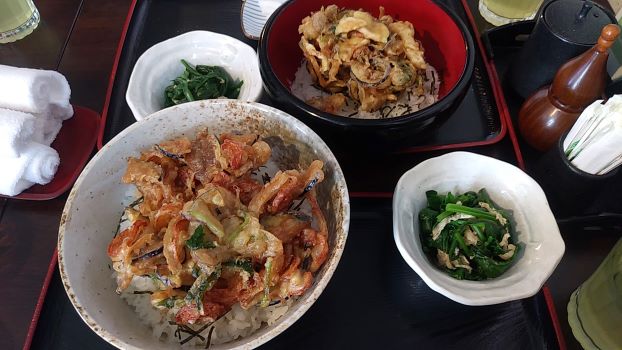 海鮮かき揚げ丼