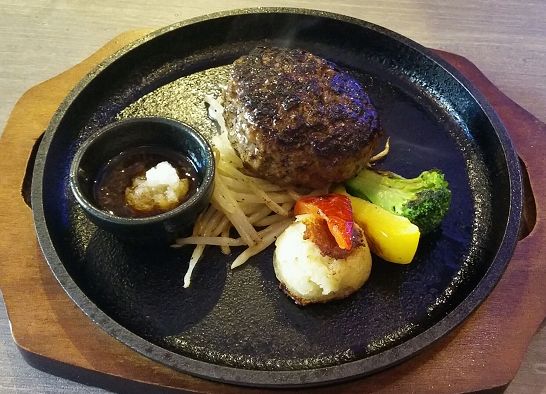 最高級黒毛和牛ハンバーグ