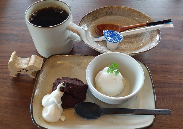 ドリンクとデザート
