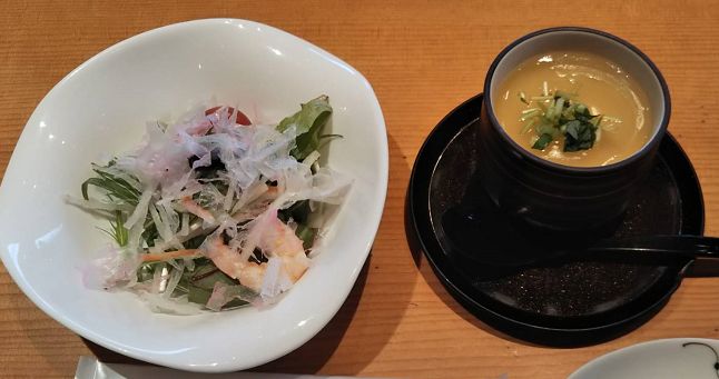 サラダ、茶碗蒸し